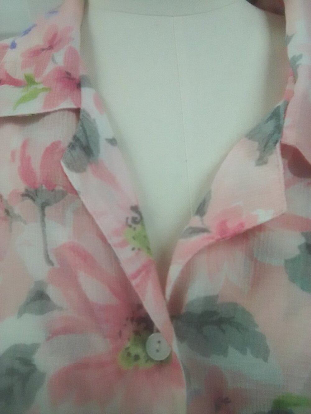 ALFRED DUNNER Multi button blouse.  Size 16  Preloved